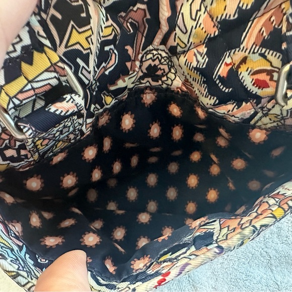 Vera Bradley multi strap shoulder bag - Picture 4 of 6